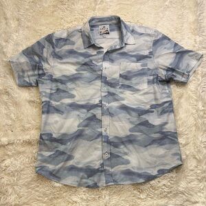 Split men’s Blue/gray camo Casual short sleeve Button Down Shirt large